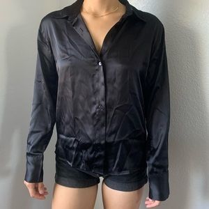Abercrombie and Fitch black silky button up shirt XS. NWT.